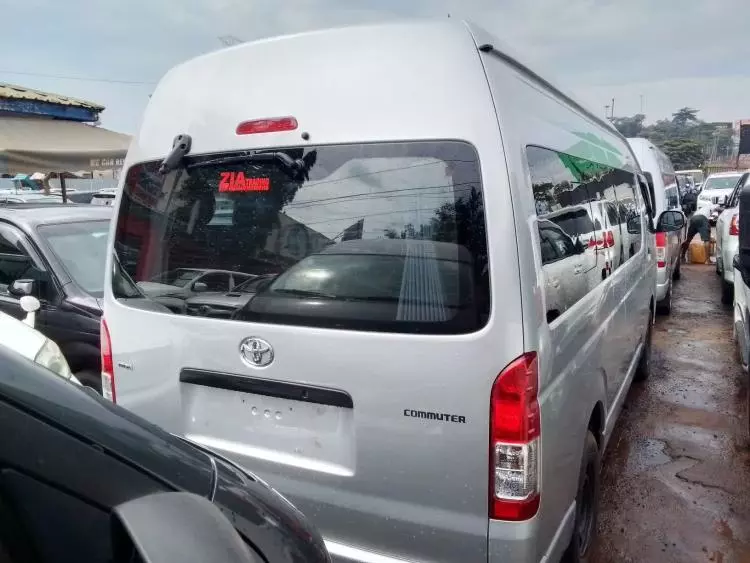 Toyota Hiace (High Roof)
