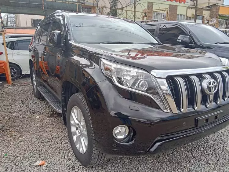 Toyota Landcruiser prado TZ