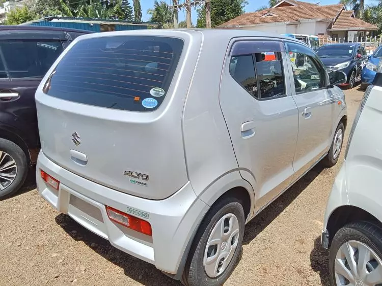 SUZUKI Alto GLX