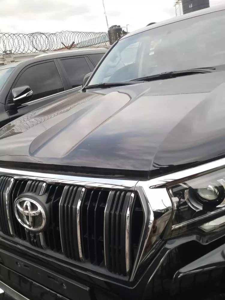 Toyota Landcruiser Prado