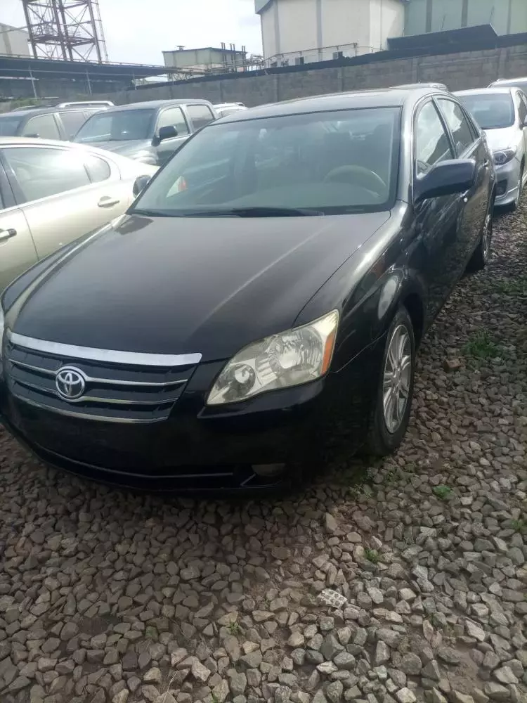 Toyota Avalon
