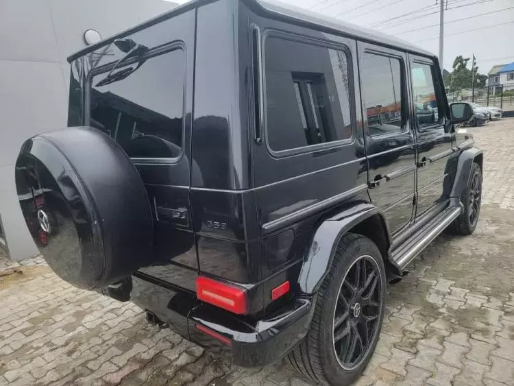 Mercedes-Benz G63 AMG