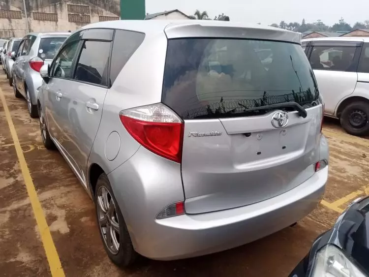 Toyota Ractis
