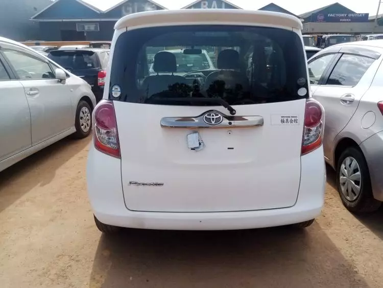 Toyota Ractis