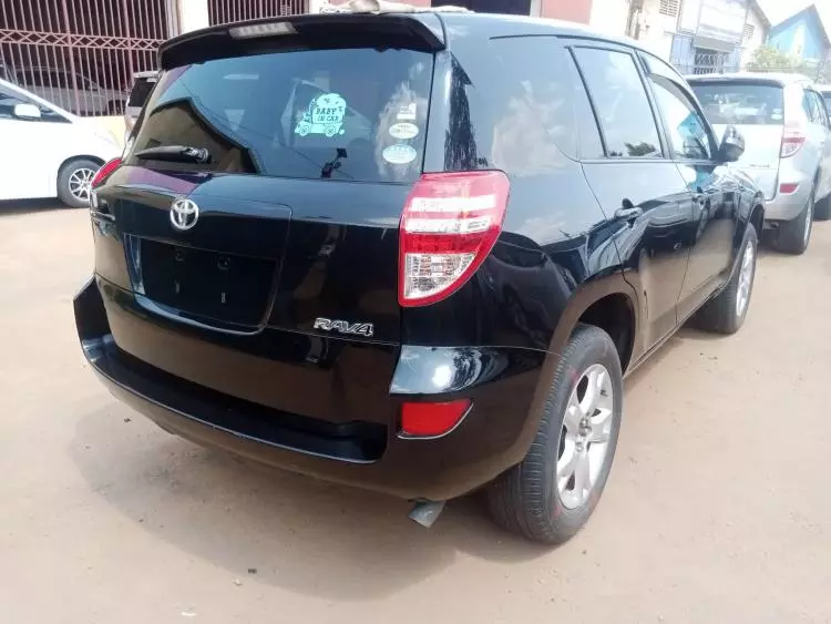 Toyota RAV 4