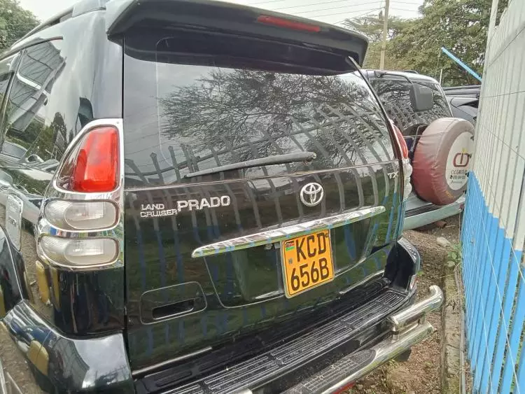 Toyota Landcruiser Prado