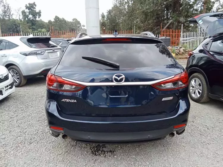 Mazda Atenza
