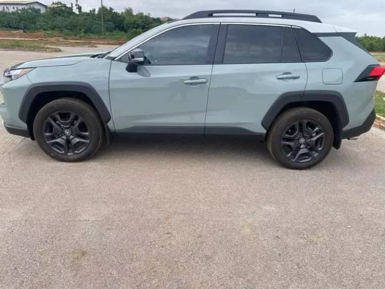 Toyota RAV 4