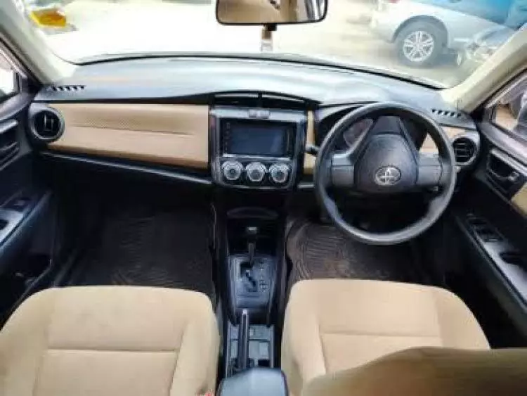 Toyota Axio
