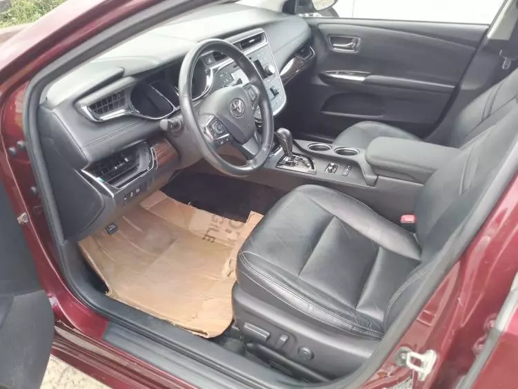 Toyota Avalon