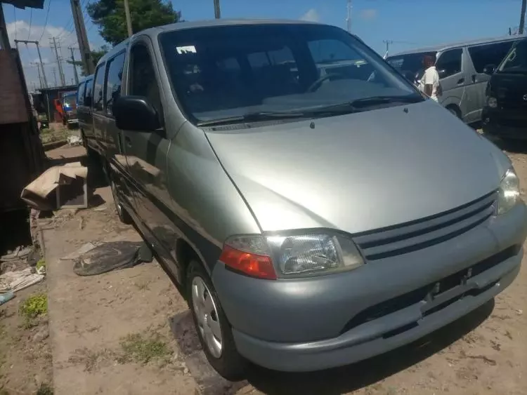 Toyota Hiace