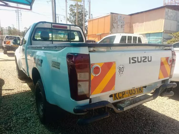 Isuzu D-Max