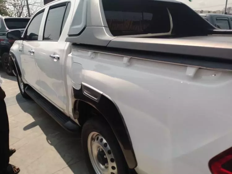 Toyota Hilux