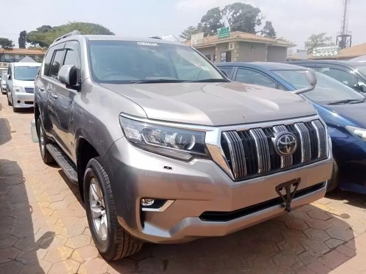 Toyota Landcruiser Prado