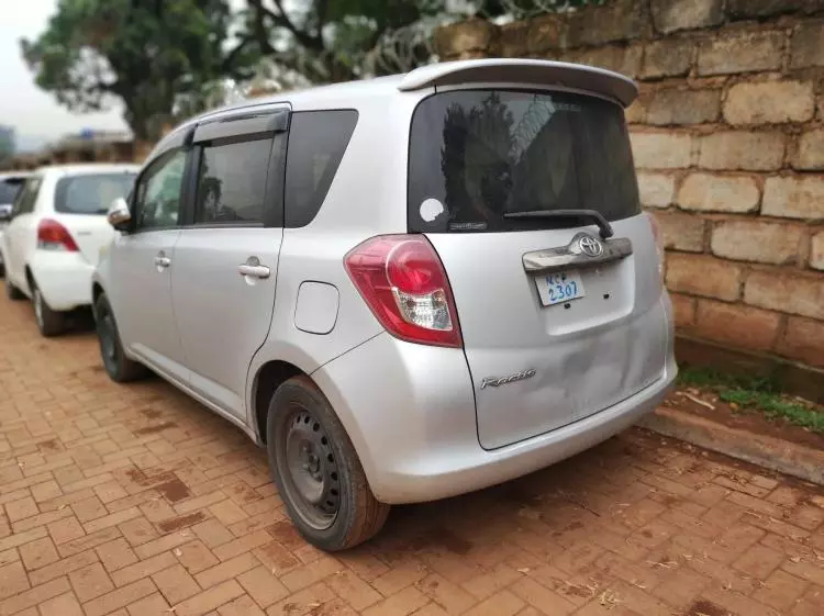 Toyota Ractis
