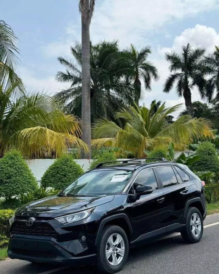 Toyota RAV 4