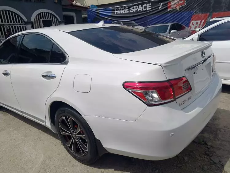 Lexus ES 350