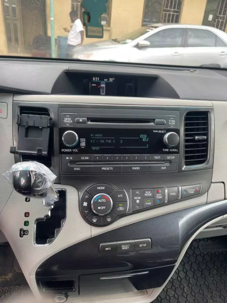 Toyota Sienna