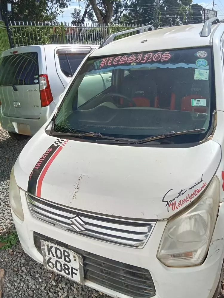 SUZUKI Wagon R