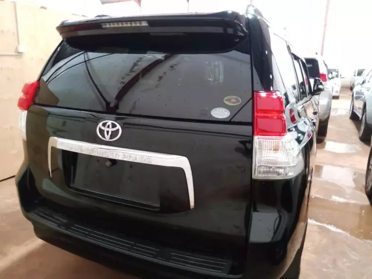 Toyota Landcruiser Prado