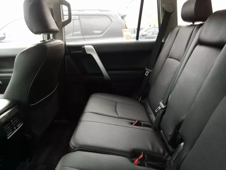 Toyota Landcruiser Prado