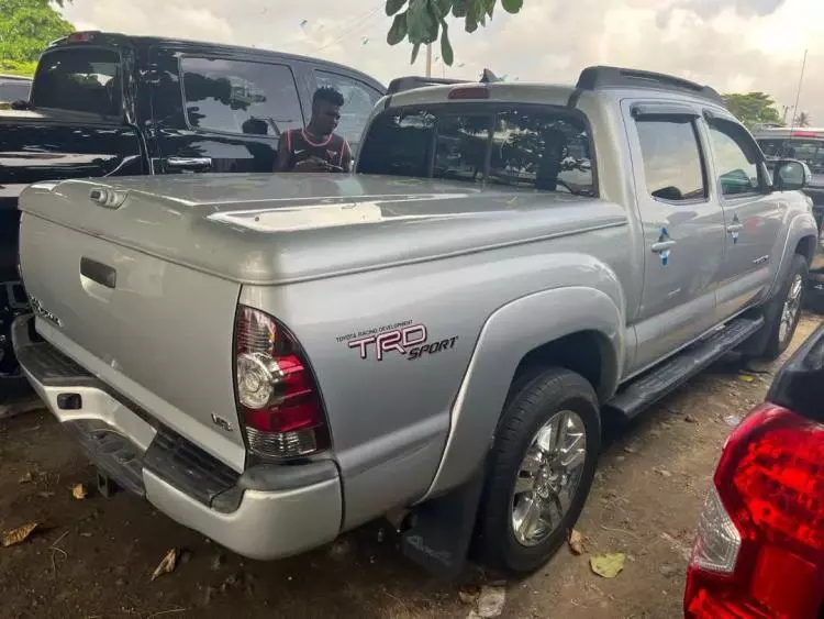 Toyota Tacoma