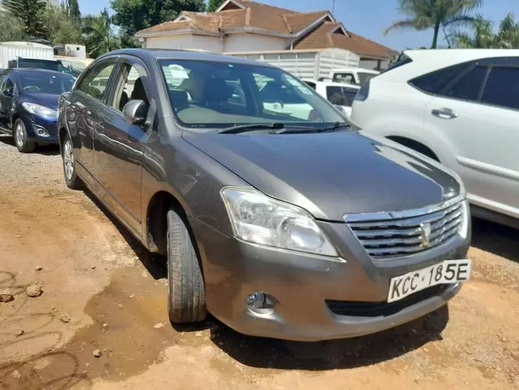 Toyota Premio 