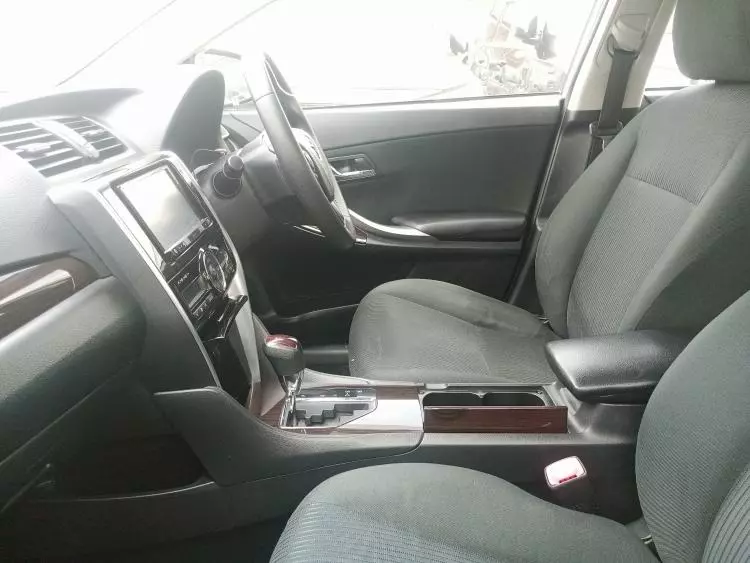Toyota Premio