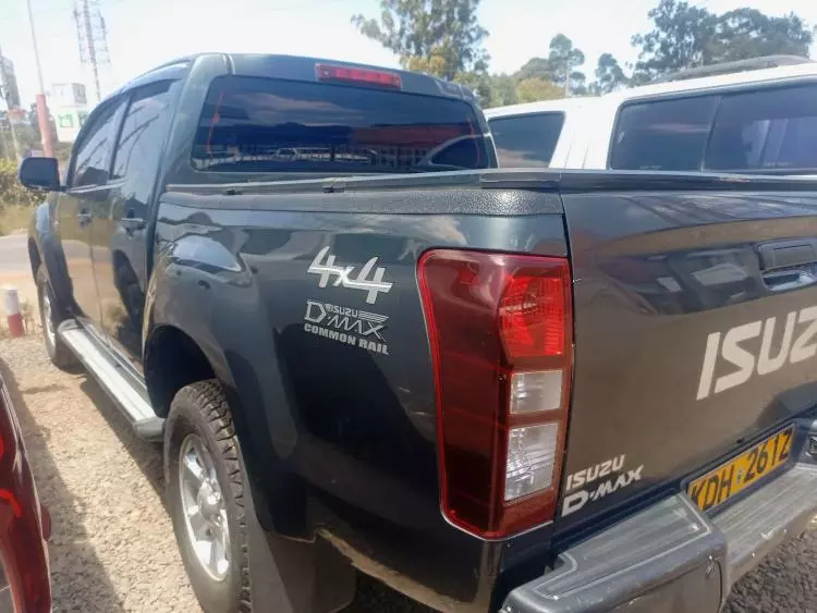 Isuzu D-Max