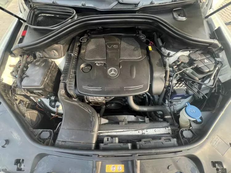 Mercedes-Benz ML 350
