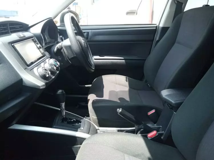 Toyota Fielder 