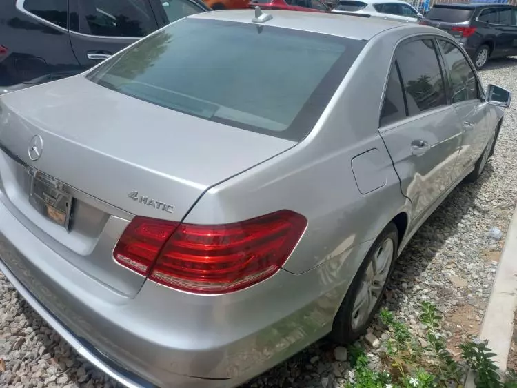 Mercedes-Benz E 350