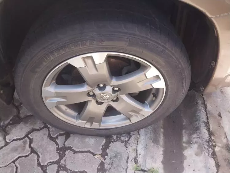 Toyota RAV 4