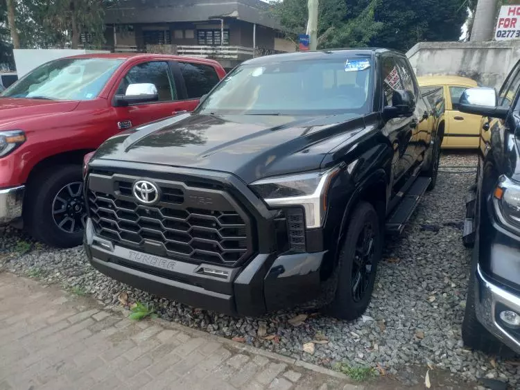 Toyota Tundra