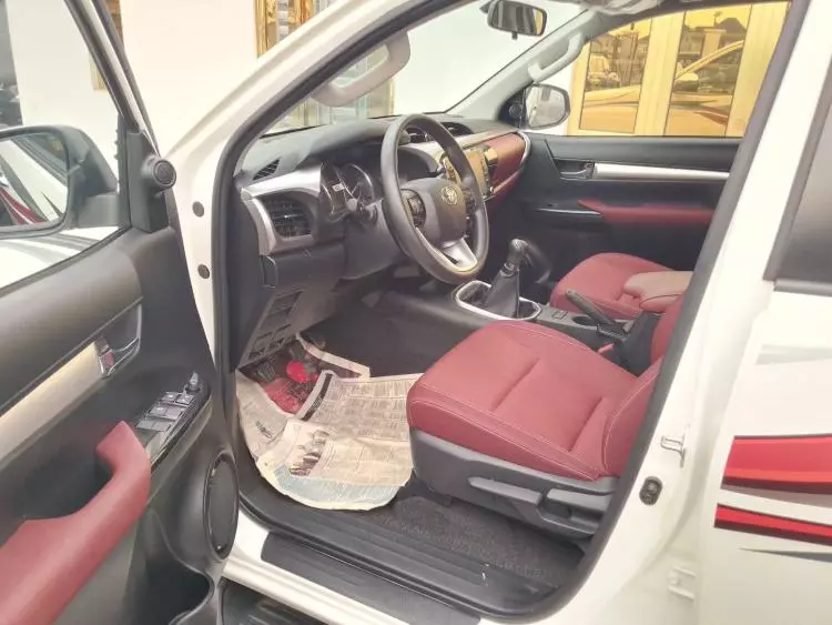 Toyota Hilux