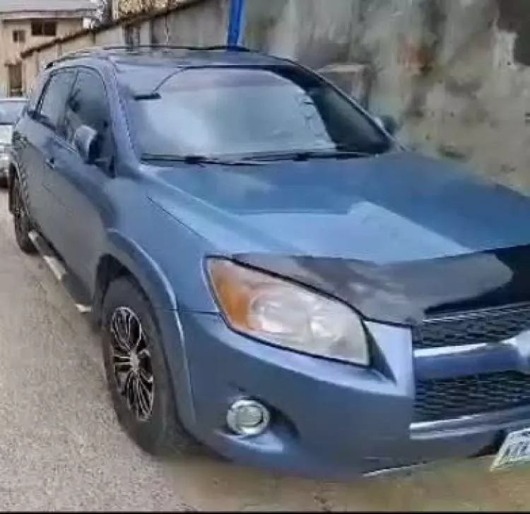 Toyota RAV 4