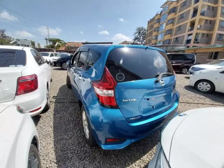 Nissan Note medalist