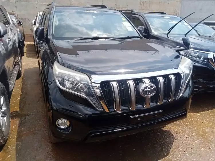 Toyota Landcruiser Prado