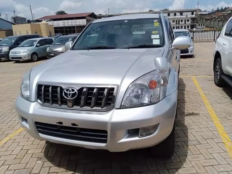 Toyota Landcruiser Prado