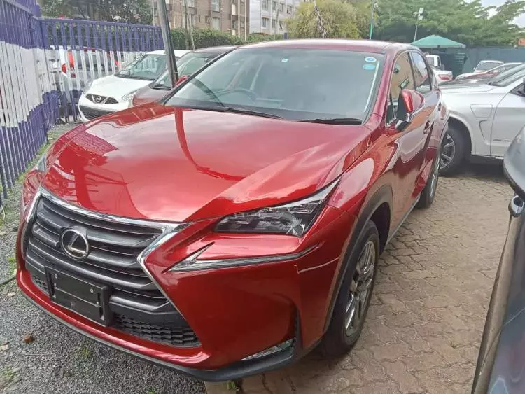 Lexus NX 200