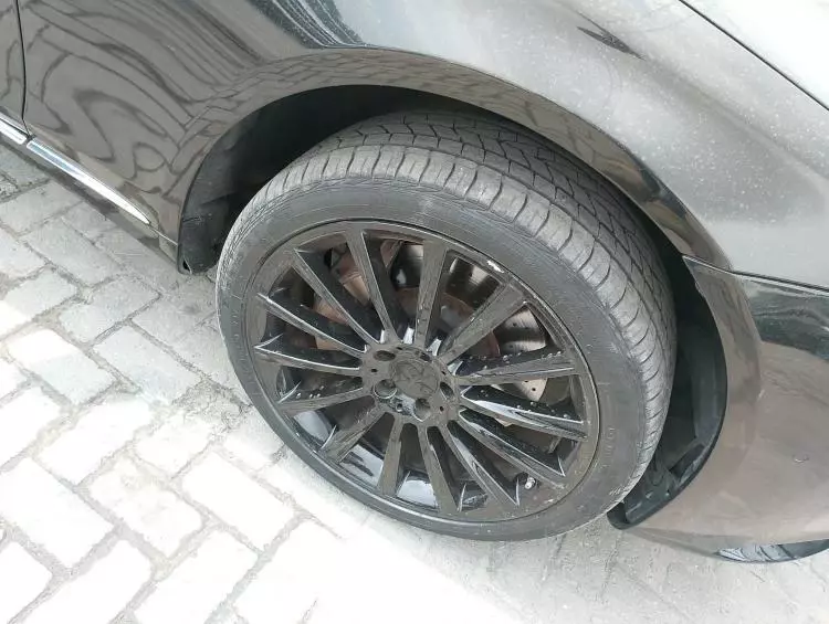 Mercedes-Benz S 550