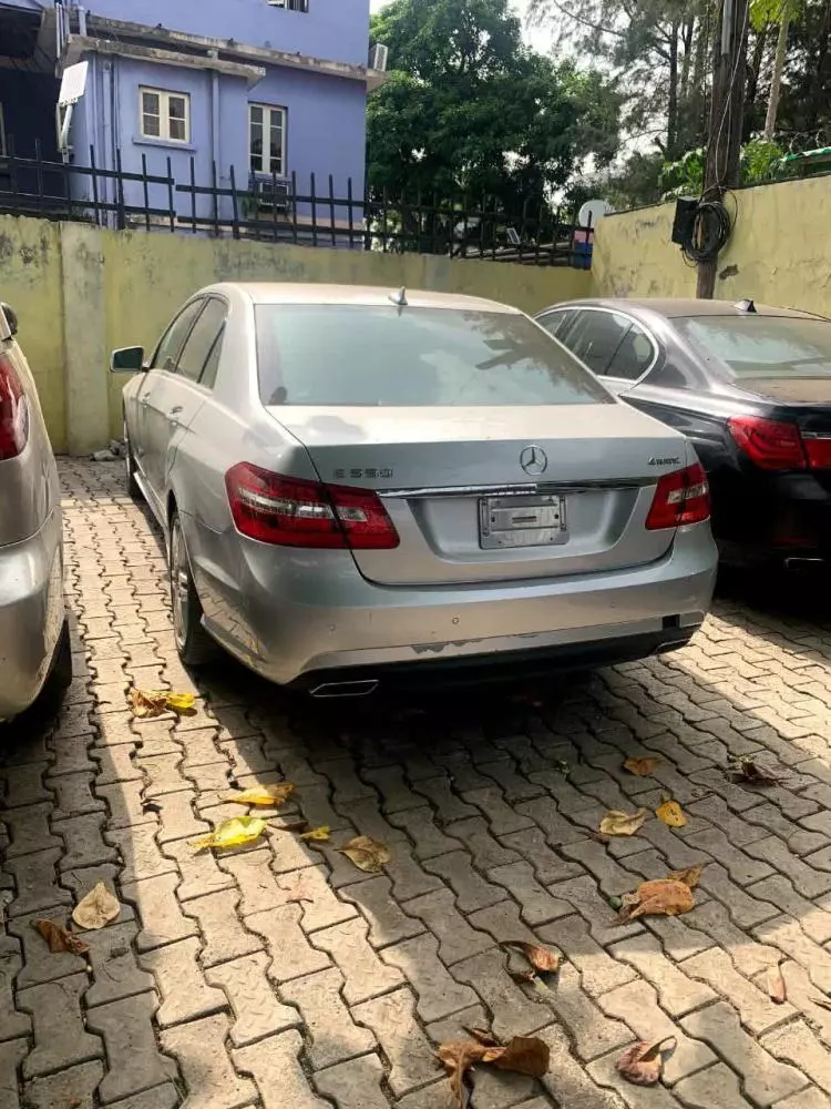 Mercedes-Benz E 550