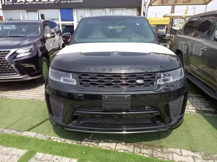 RANGE ROVER Autobiography