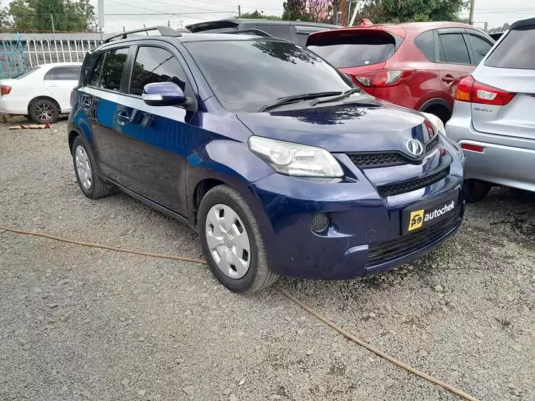 Toyota Ist 