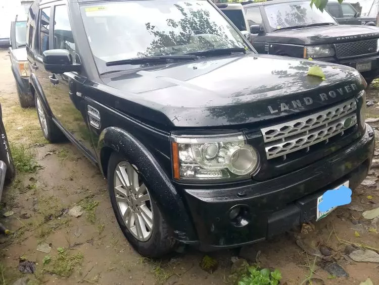 Land Rover LR 4