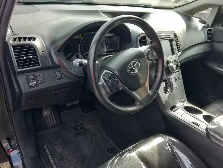 Toyota Venza