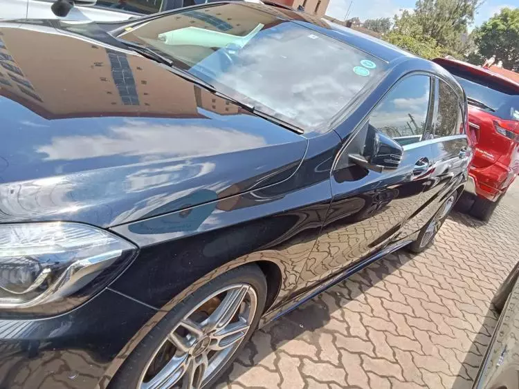 Mercedes-Benz A 180