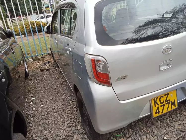 Daihatsu Mira