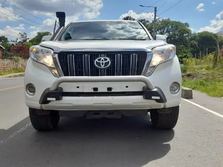 Toyota Landcruiser Prado