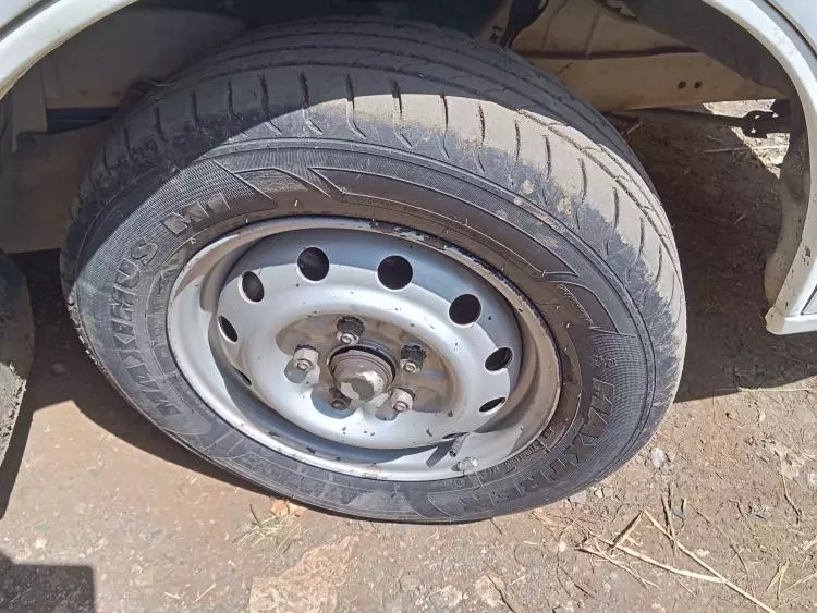 Nissan Vanette